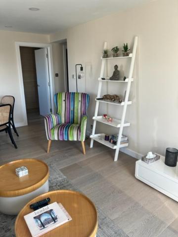 2 Bedroom Chelsea Apartment Londen Buitenkant foto